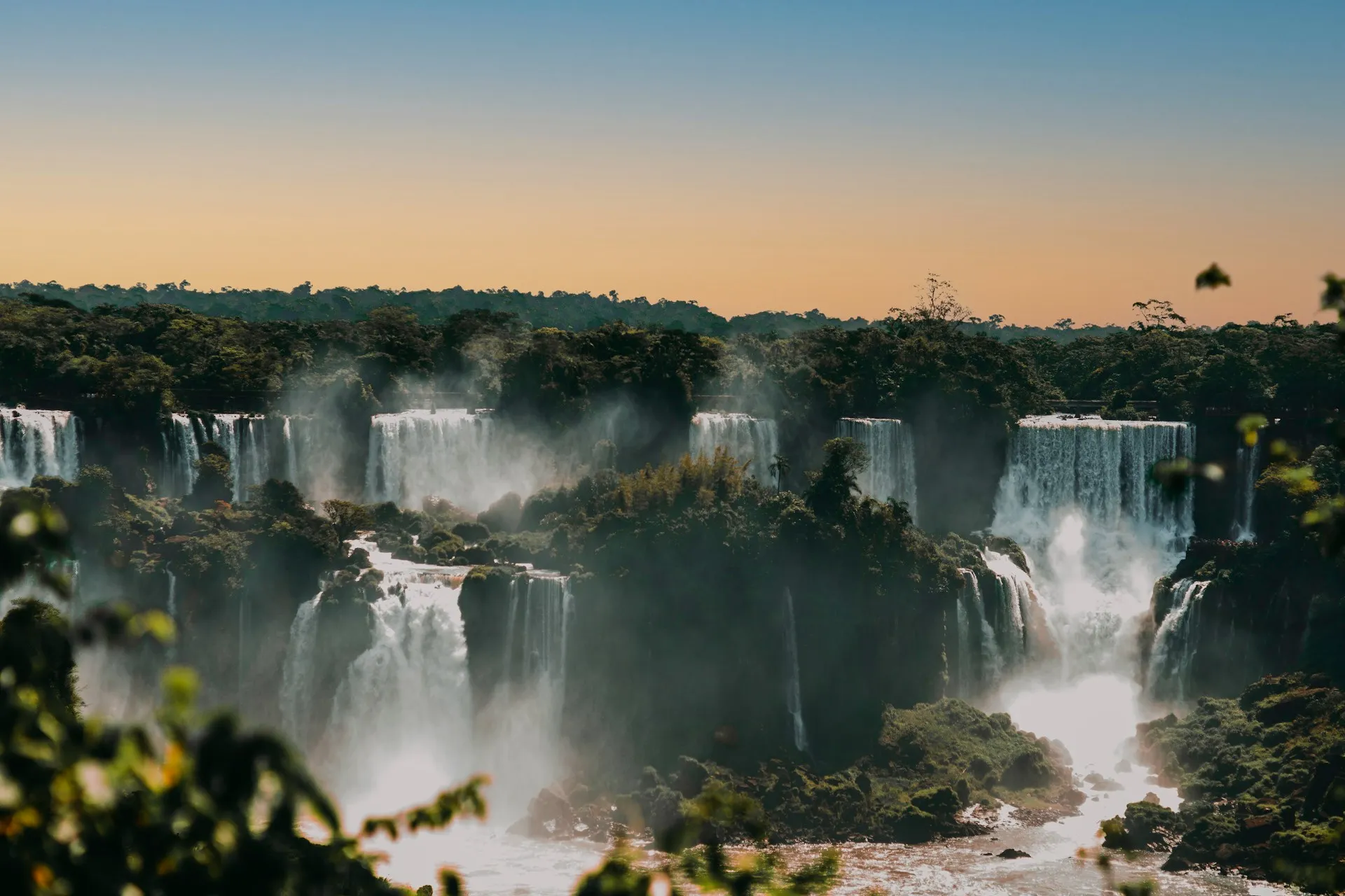 Iguazú Falls Escape
