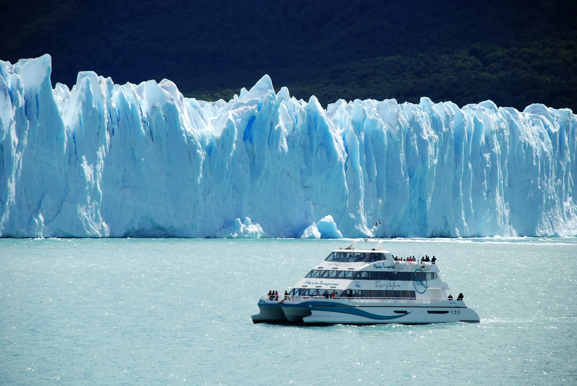 El Calafate Glacier Escape